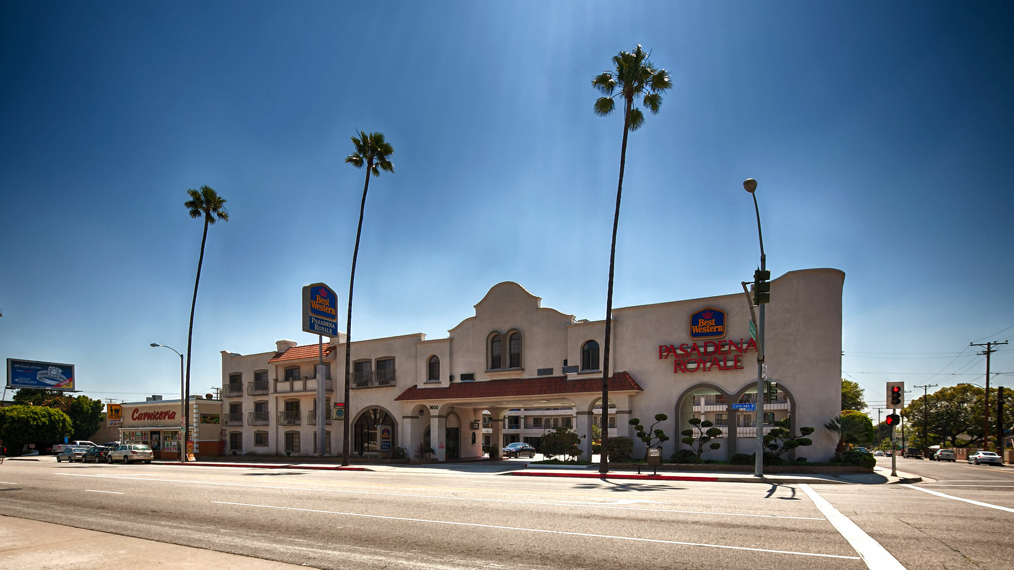 Best Western Pasadena Royale Inn & Suites Экстерьер фото